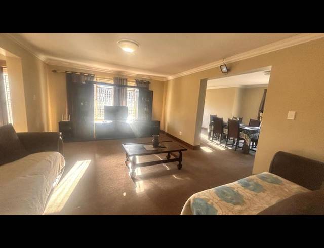 3 BEDROOM HOUSE FOR SALE IN MEYERVILLE